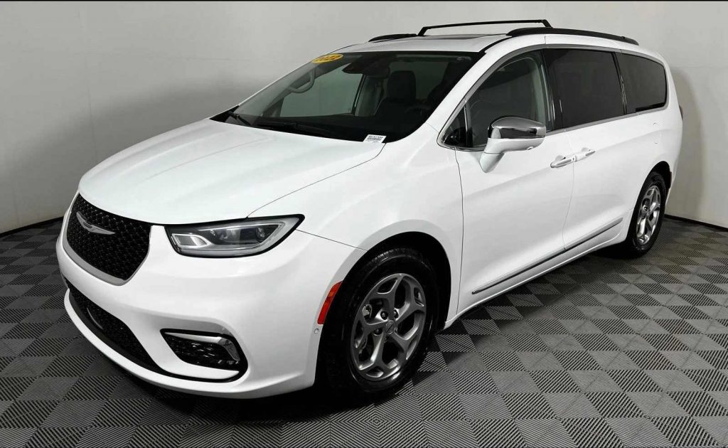 2022 Chrysler Pacifica